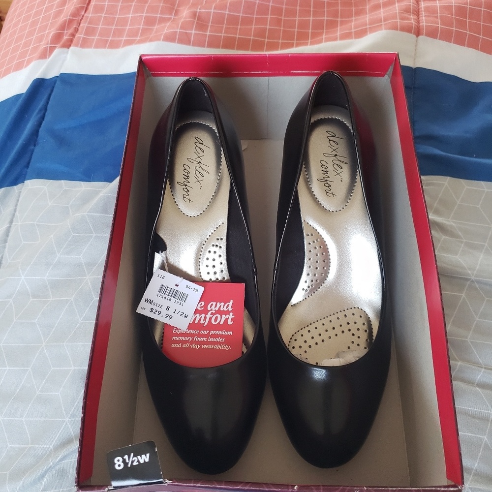Womens shoes